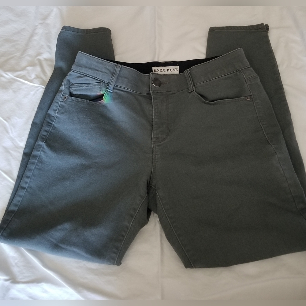 Knox Rose Gray Jeans